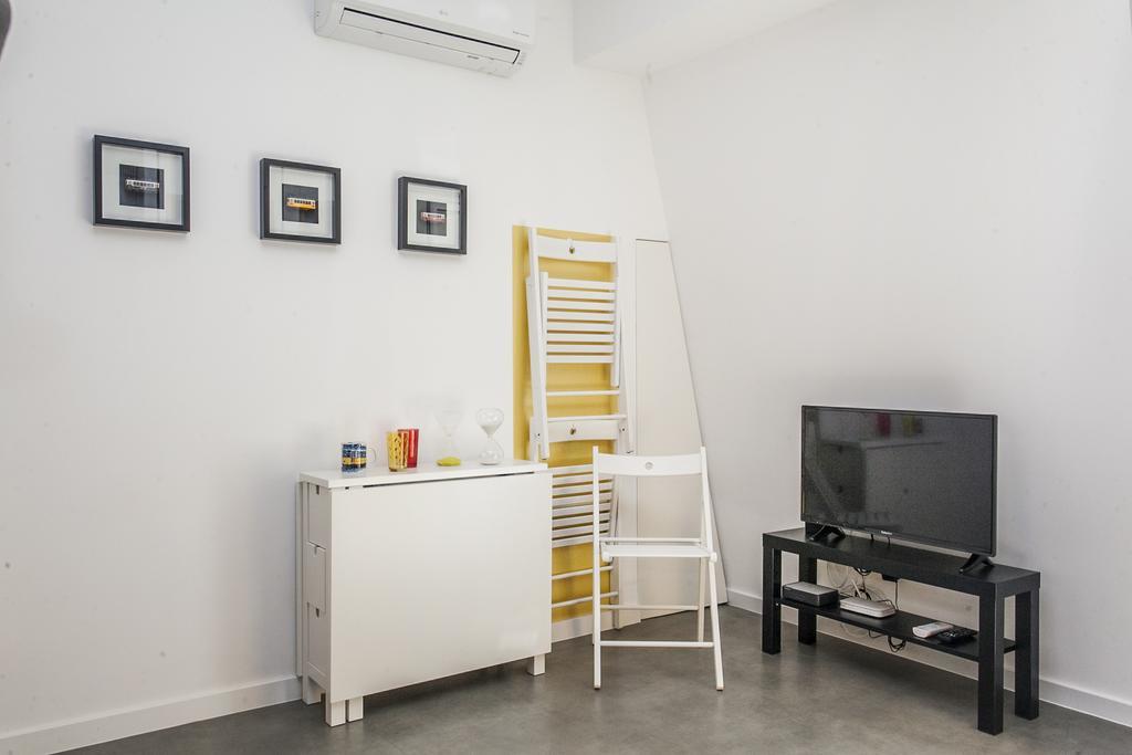 The Love Tram Apartment Lisbona Esterno foto