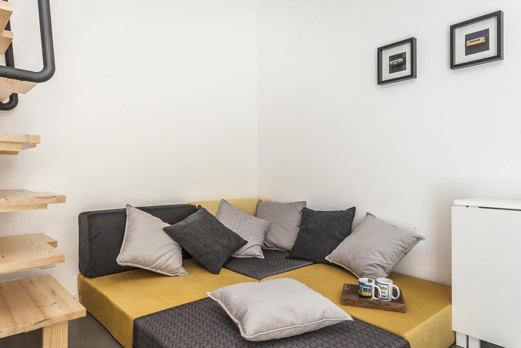 The Love Tram Apartment Lisbona Esterno foto